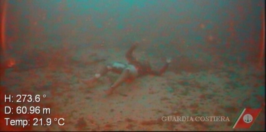 a1f1b8e8 the body of one of the people who died in a shipwreck roughly six miles from the italian island of lampedusa lies on the seabed