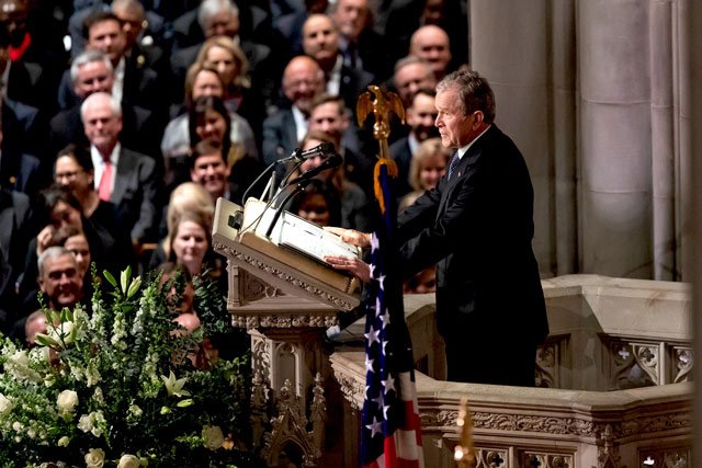 Bush delivers the eulogy 