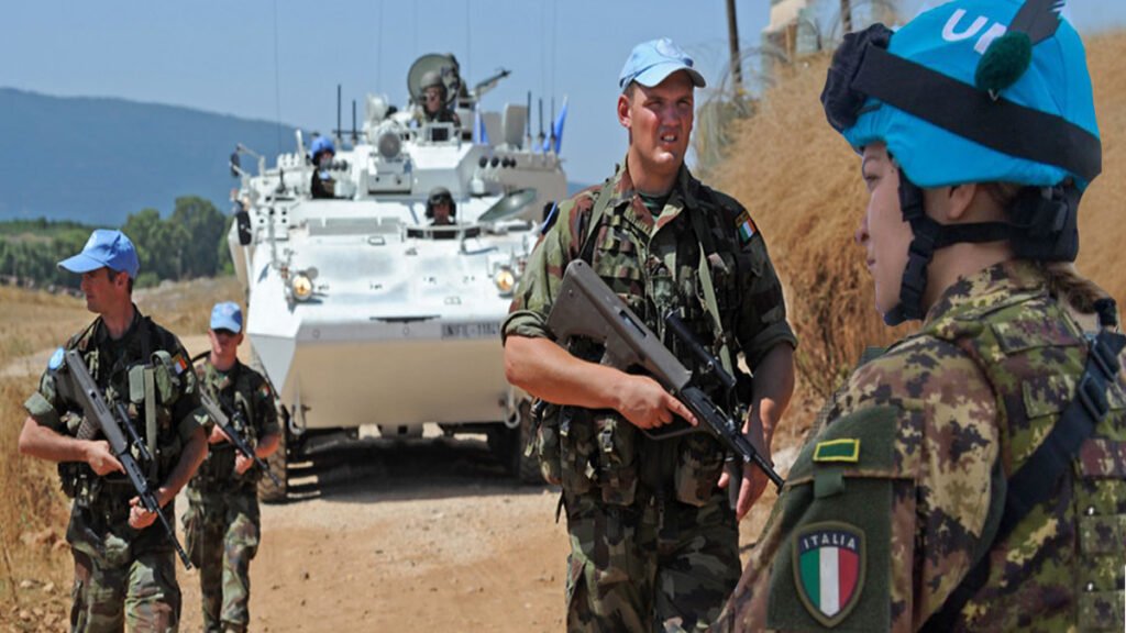 Irish and Italian troops on peacekeeping